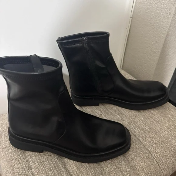 Franco Sarto Black Leather Ankle Booties - Picture 4 of 7